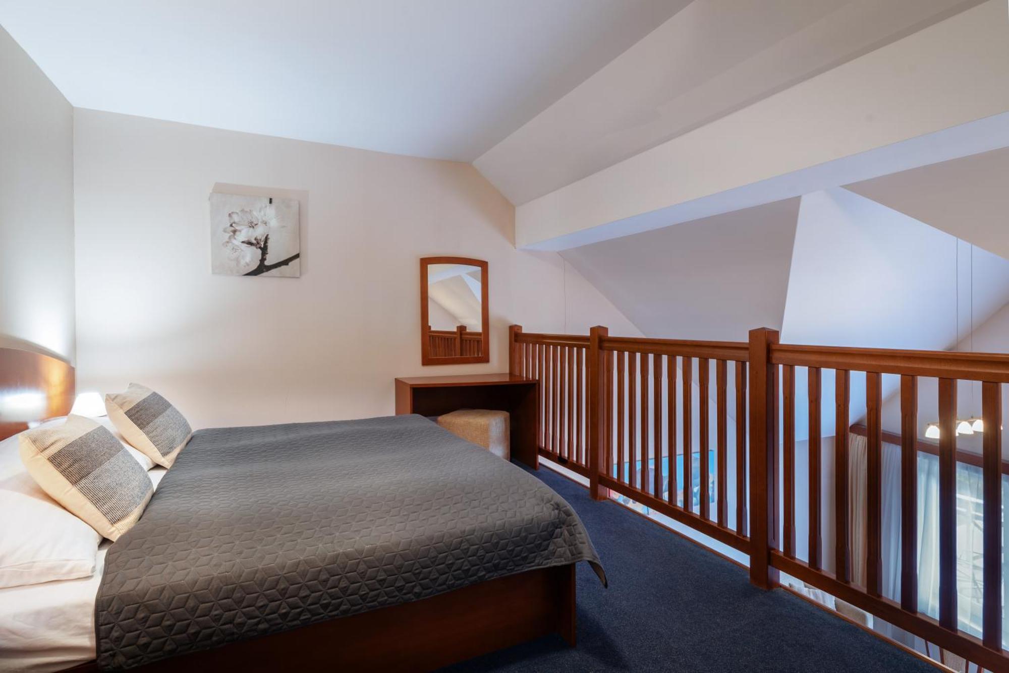 Horsky Hotel Remata Raztocno Eksteriør billede